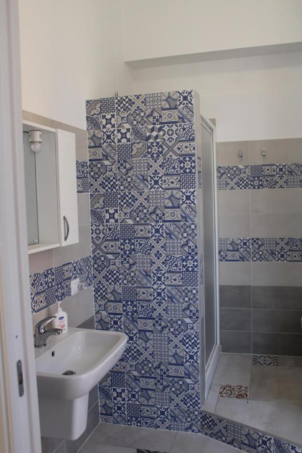 La Stanza Vicino Al Mare , Una Camera Da Letto E Bagno Con Balcone Vista Mare Apartment Balestrate ภายนอก รูปภาพ