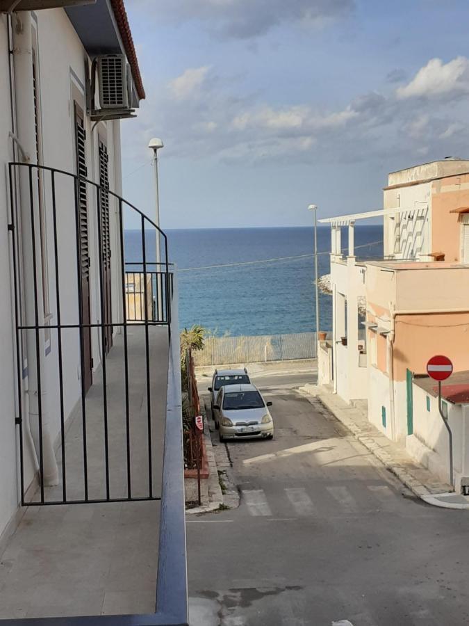 La Stanza Vicino Al Mare , Una Camera Da Letto E Bagno Con Balcone Vista Mare Apartment Balestrate ภายนอก รูปภาพ